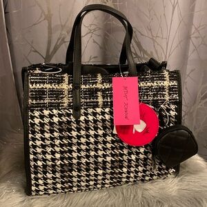 BNWT BETSEY JOHNSON XOBECCA Christmas Holidays Tweed Satchel Crossbody Bag